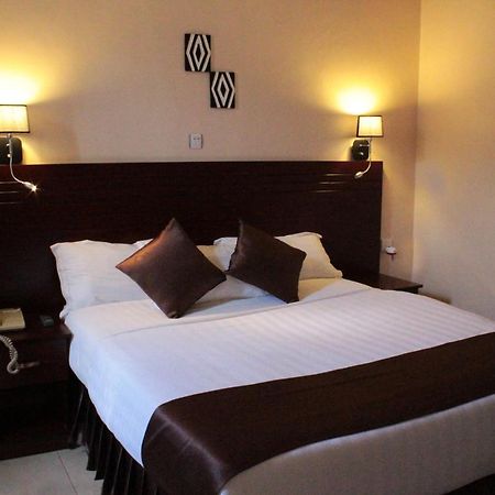 Dereva Hotel Rwamagana Esterno foto
