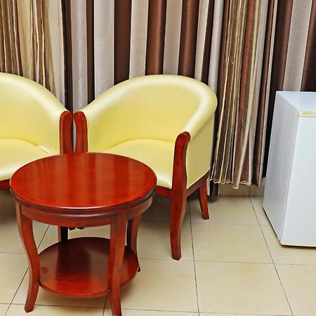 Dereva Hotel Rwamagana Esterno foto