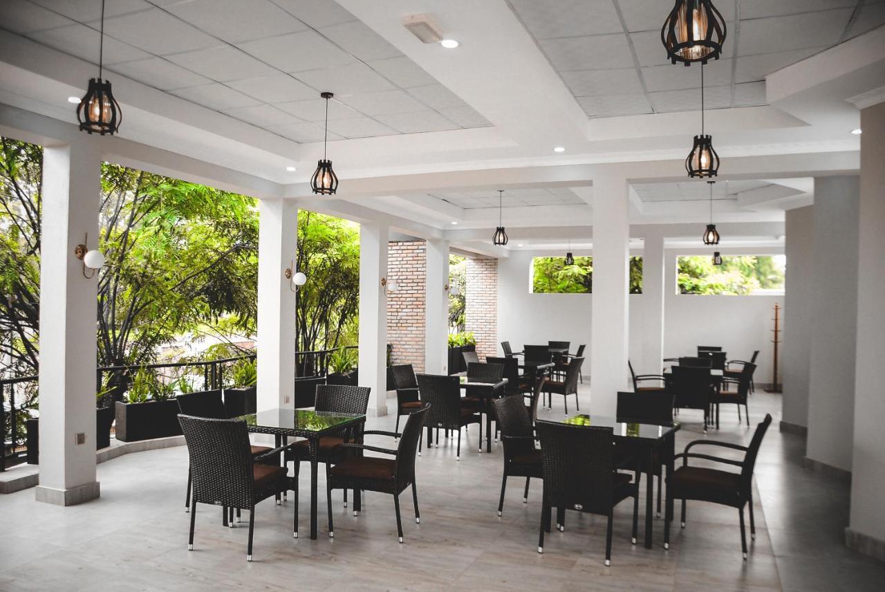 Dereva Hotel Rwamagana Esterno foto