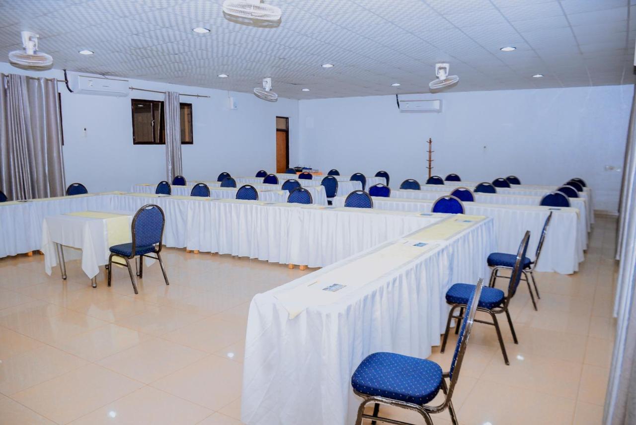Dereva Hotel Rwamagana Esterno foto