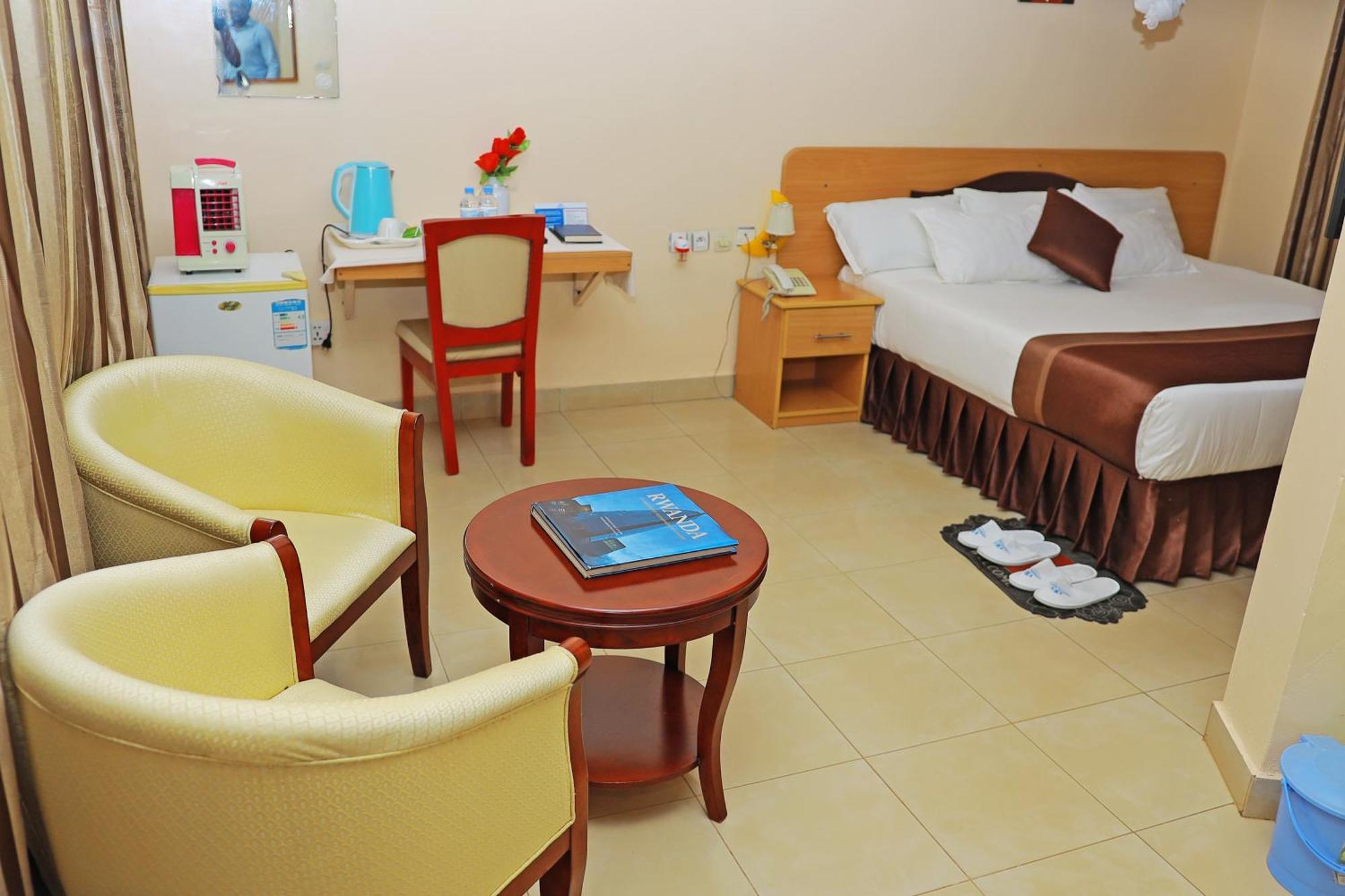 Dereva Hotel Rwamagana Esterno foto
