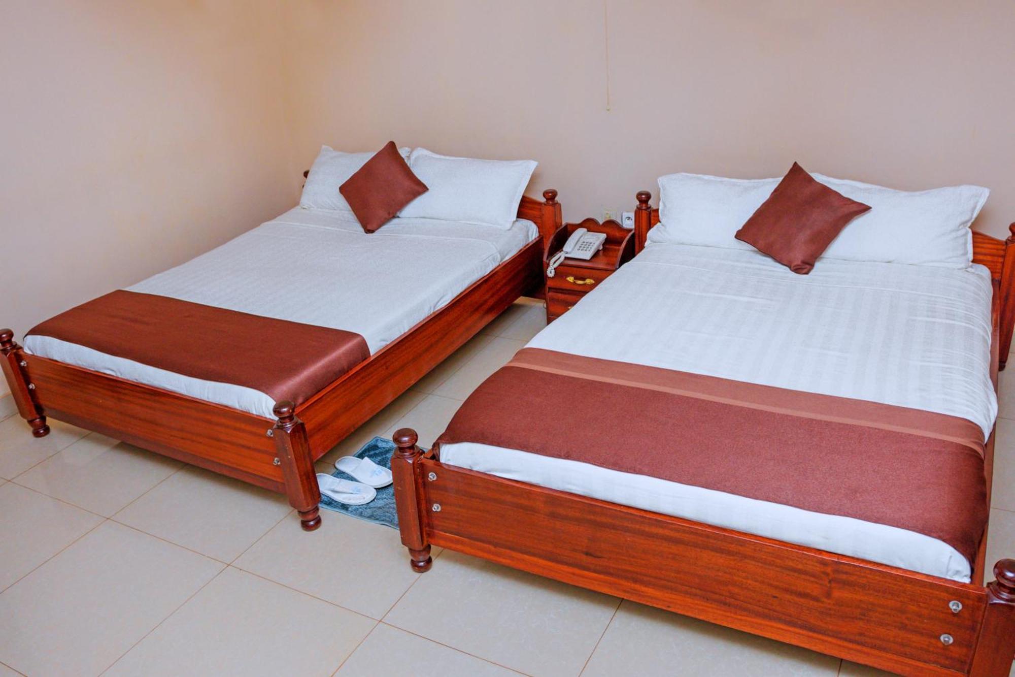 Dereva Hotel Rwamagana Esterno foto