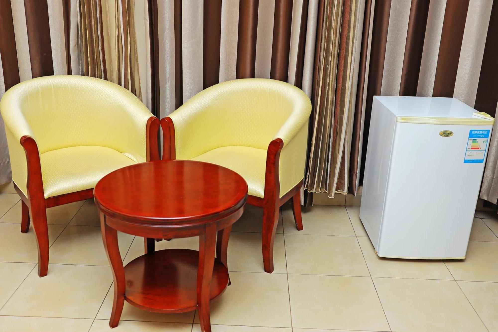 Dereva Hotel Rwamagana Esterno foto
