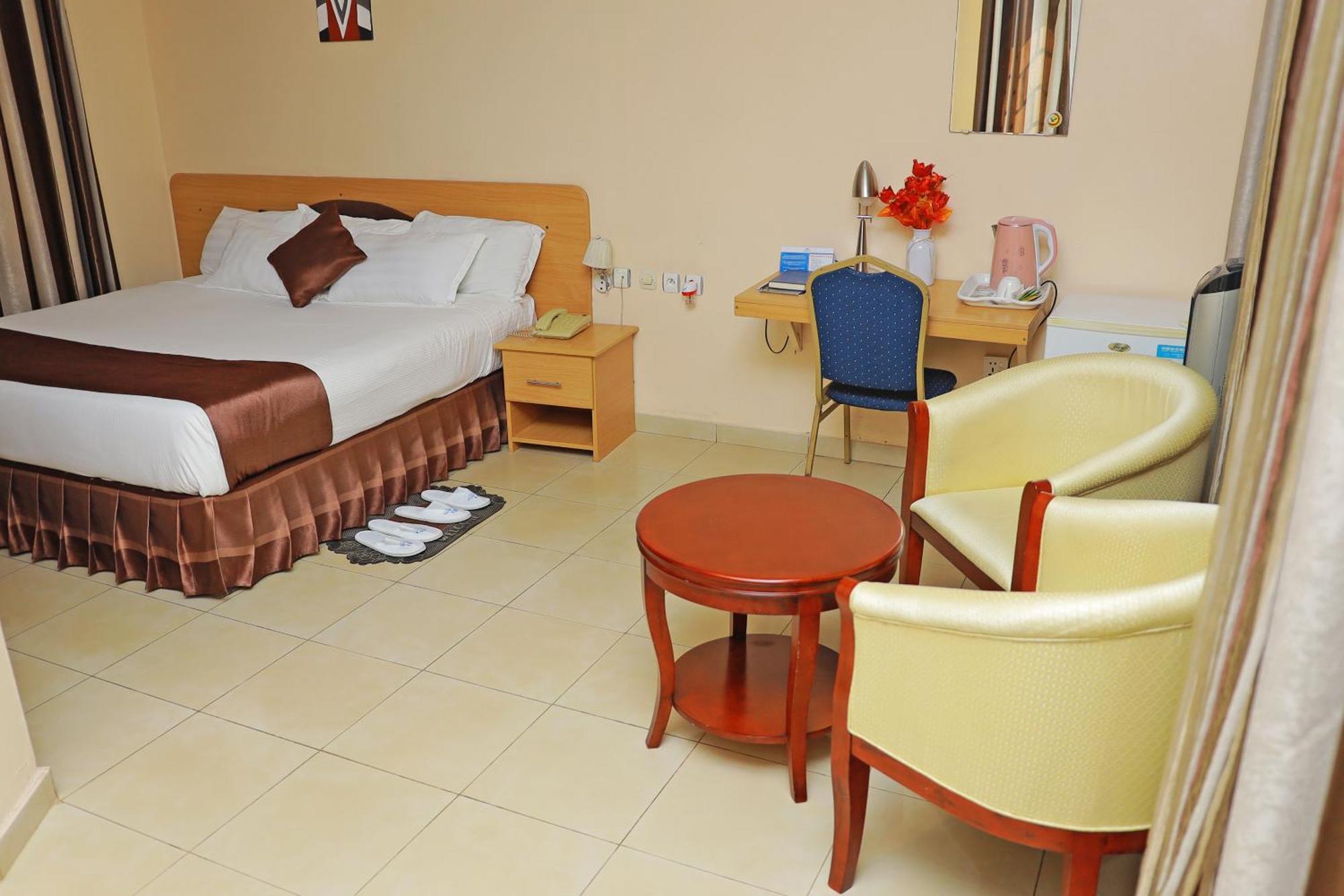 Dereva Hotel Rwamagana Esterno foto